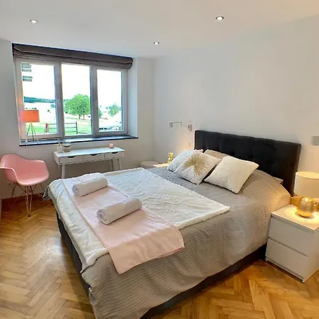 Pegasus I - Studio De Luxe Avec Cuisine Et Salon Apartment